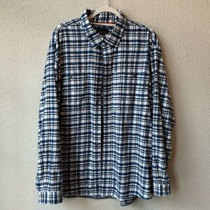 Orvis blue green plaid flannel XL